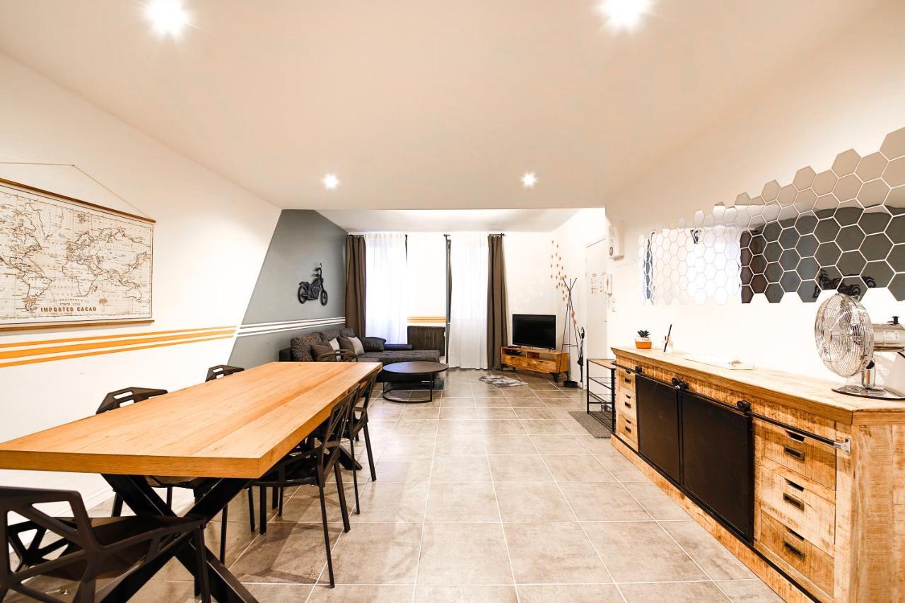 Apartamento Le Logis Des Papes Aviñón Exterior foto